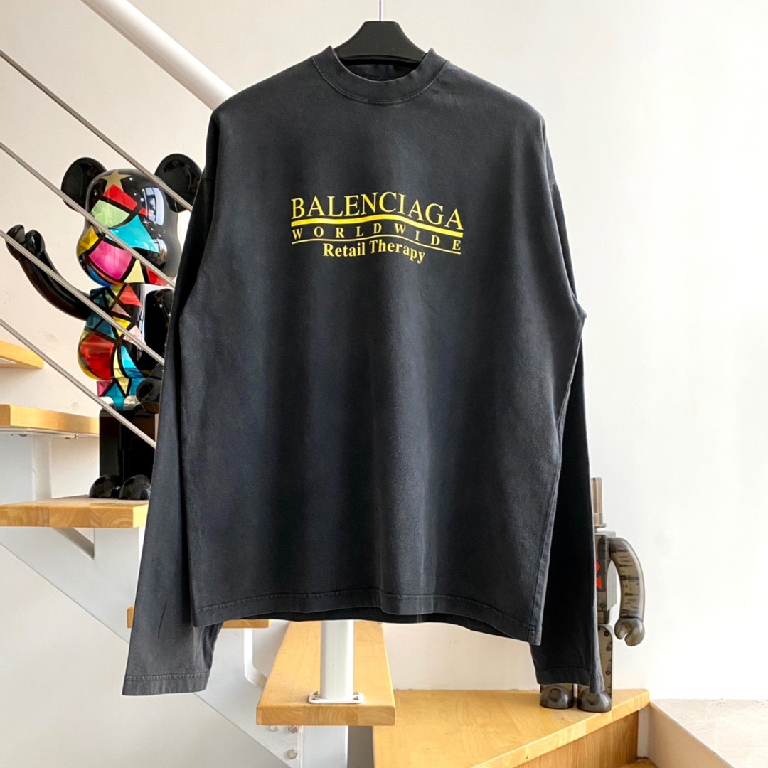  [BALENCIAGA] 발렌시아가 월드와이드 리테일 테라피 긴팔 티셔츠 675040 TLVB1 1361