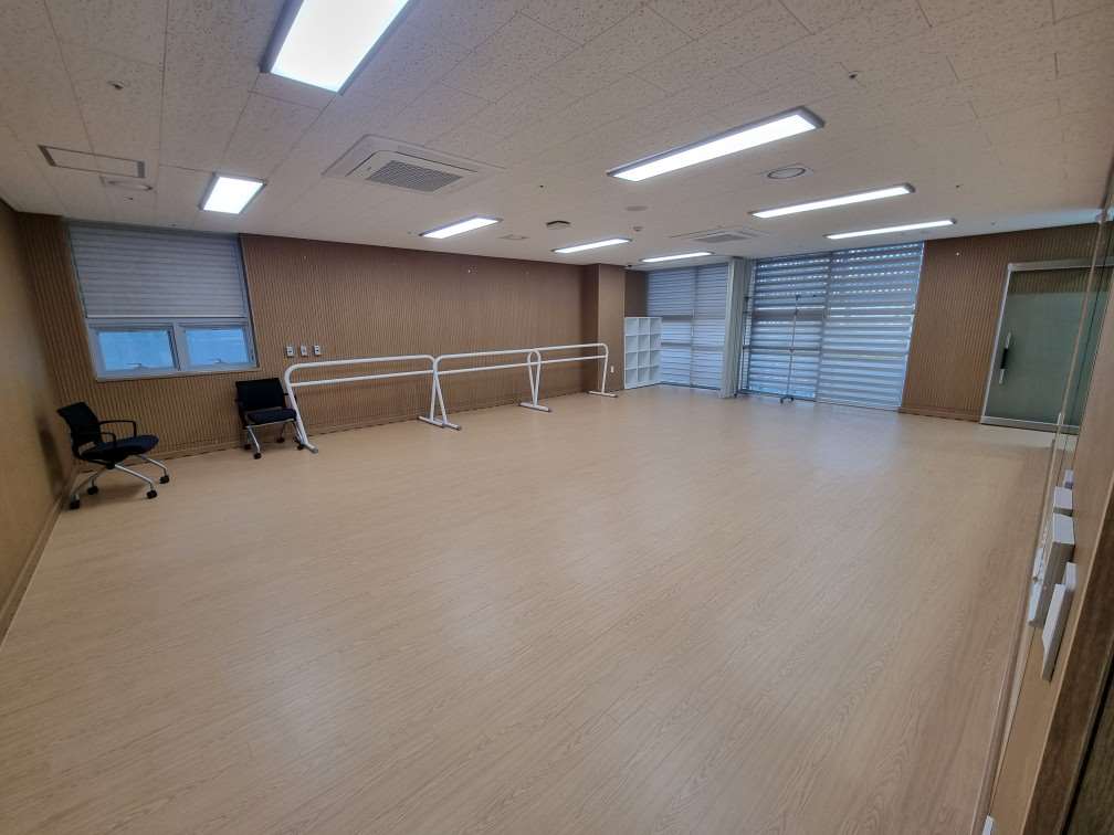 전민복합문화센터 마루공간