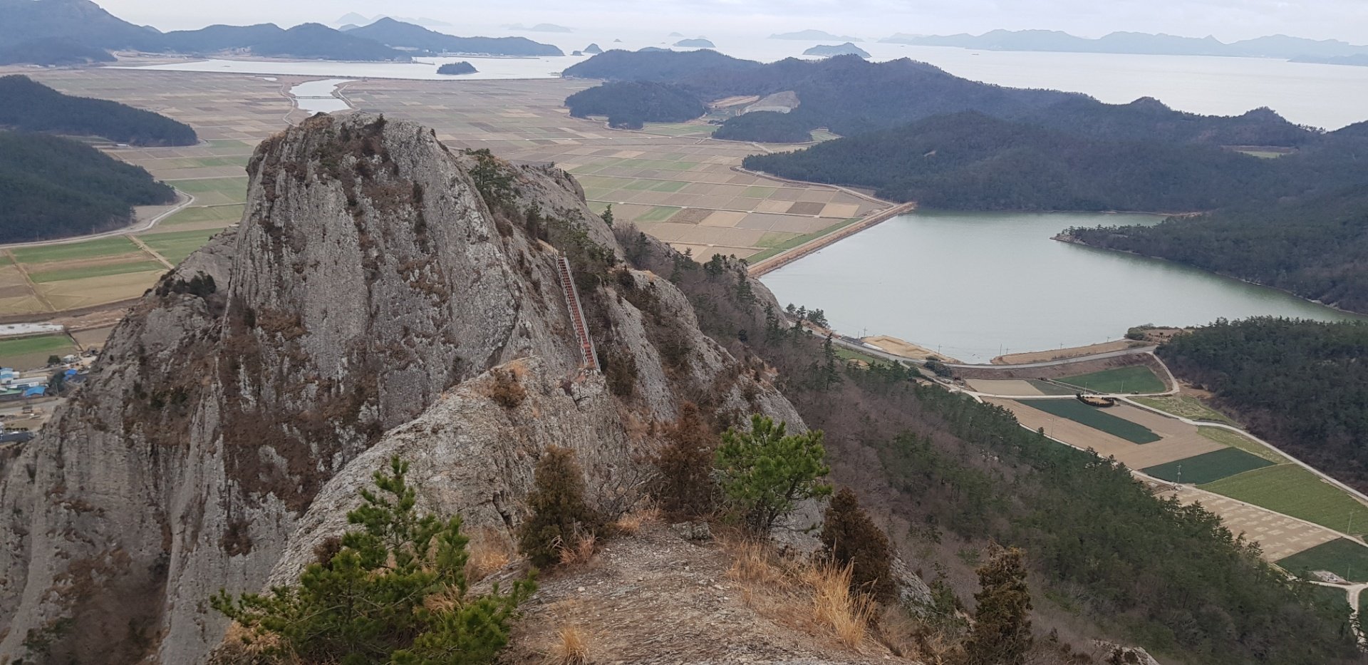 전남 진도 동석산