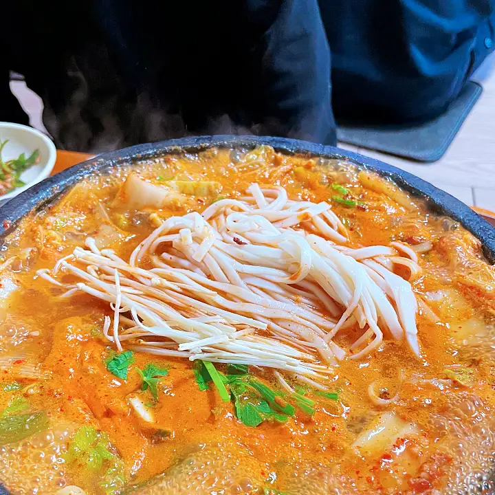 진심 가득 건강 담은 맛 울산 남구 맛집 추천 생방송투데이 돌판 곱창구이 오늘방송 보고 먹고 즐기고 쓰리고