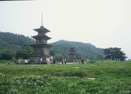 경주 가볼만한 곳 감은사지