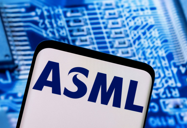 ASML 로고 사진