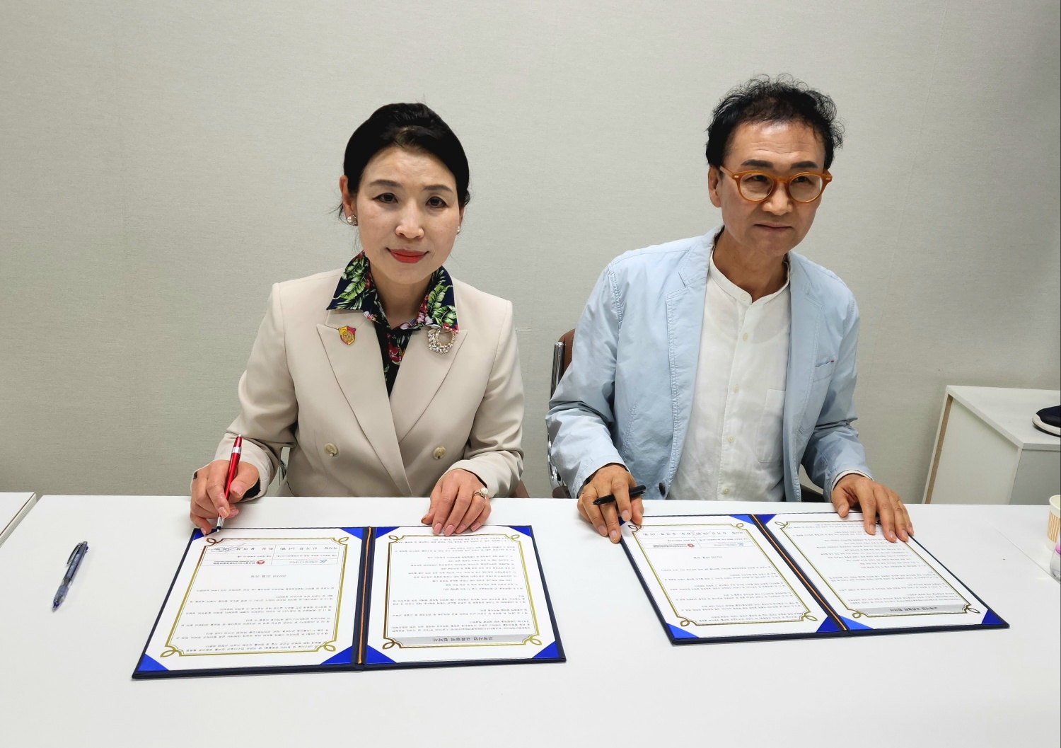 한국멀티미디어방송총연합회와 국제문화CT대학교, 전략적 산학 교류 교육 협력을 위한 업무협약서에 서명해