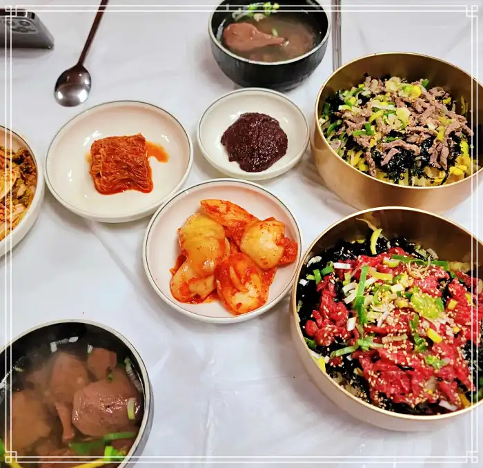 생방송 오늘저녁 함평 천지 전통시장 84년 전통 육회 비빔밥 맛집