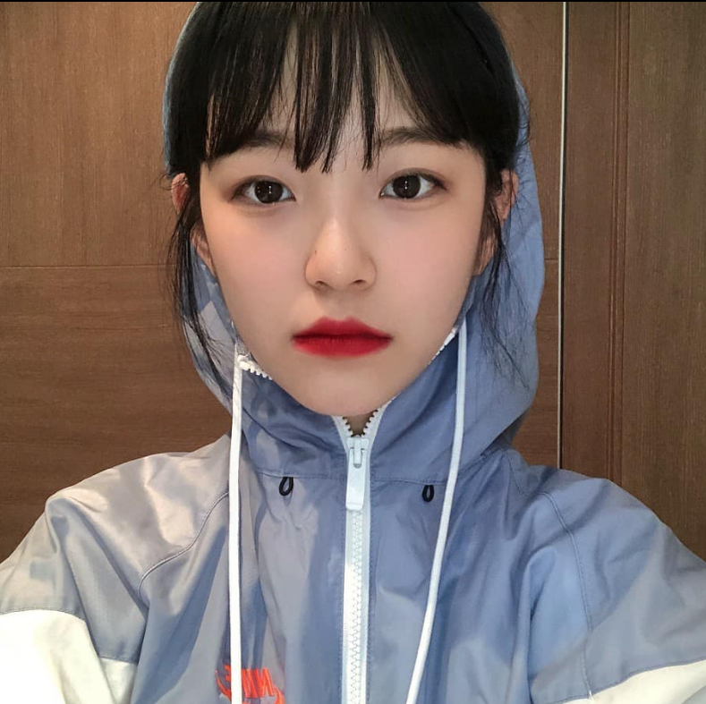  백지헌 / 프로미스나인/대학교/나이/인스타/MBTI/프로필정보