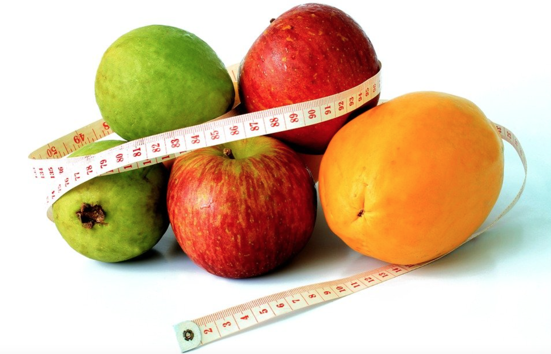 줄자와 다이어트에 좋은 과일들