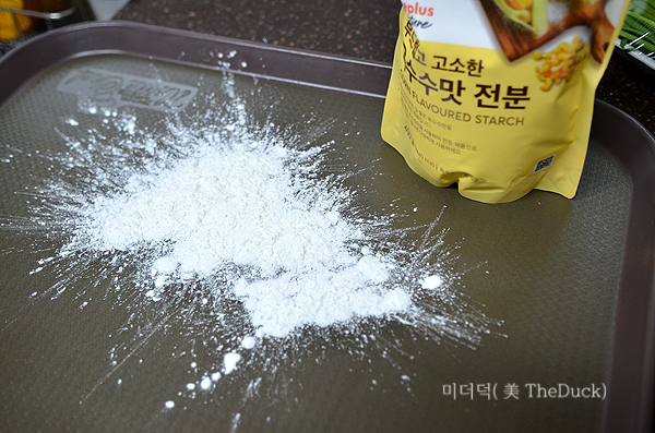 옥수수 가루를 사야하는데 옥수수 전분을 사다니