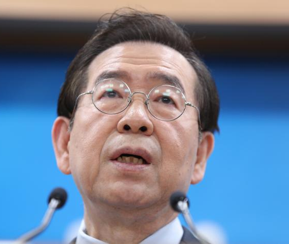  박원순 여비서 성추행 미투 사건. 전비서 사실 폭로 재조명