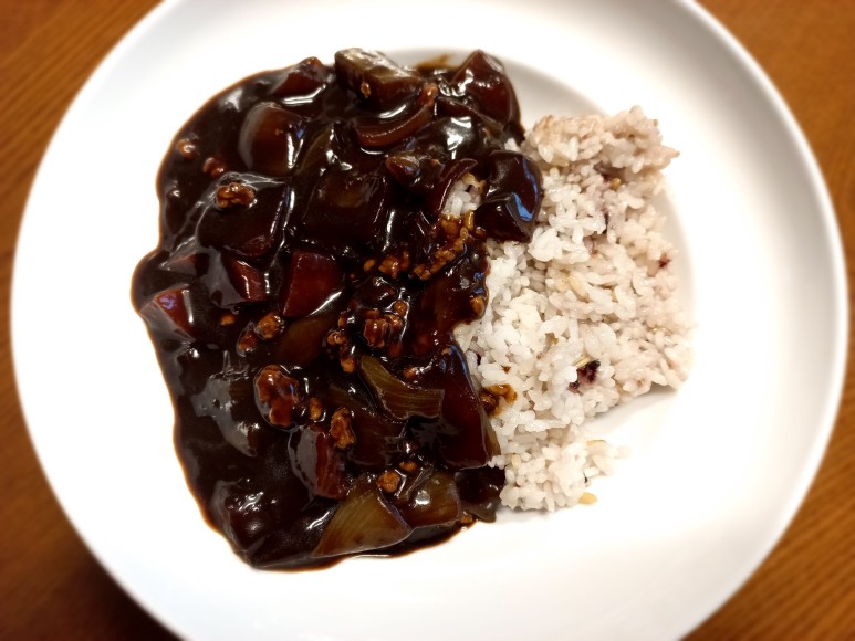 짜장소스로 맛있는 7