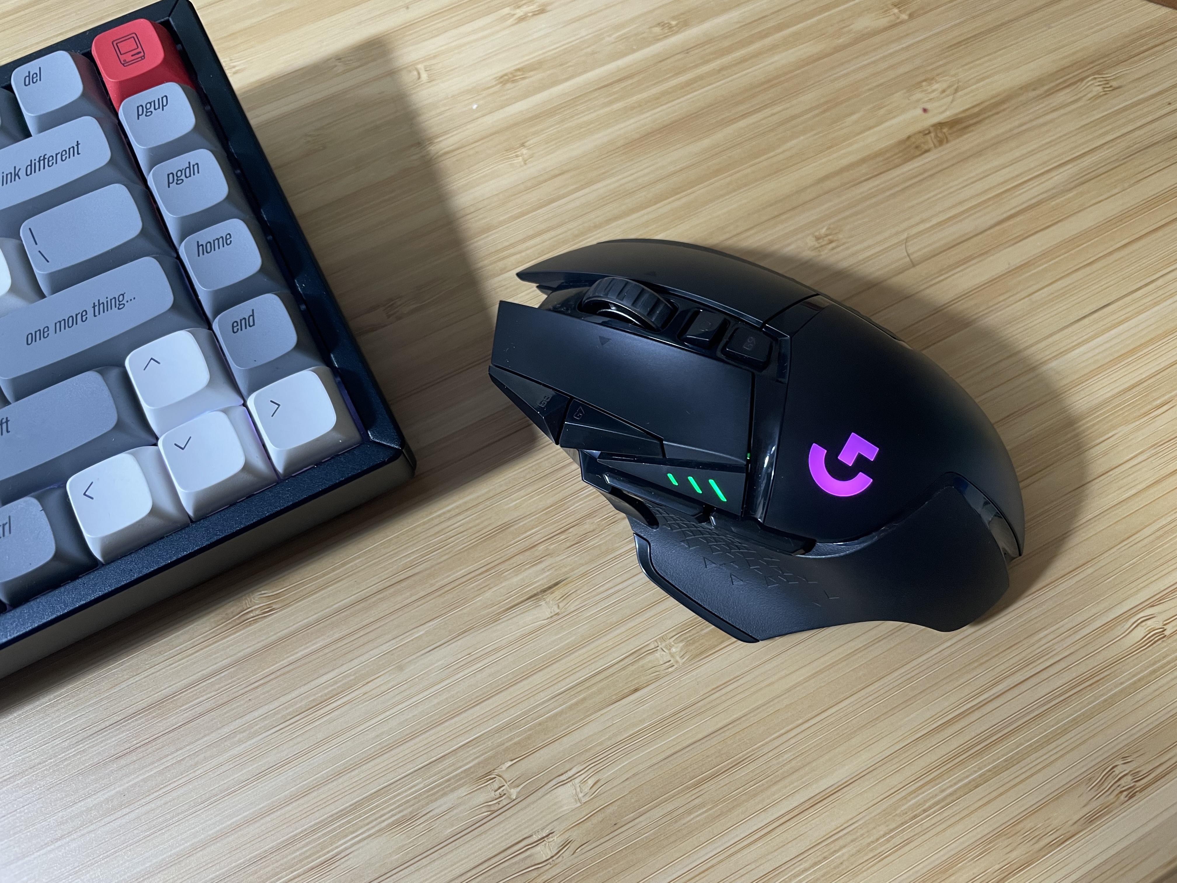 G502 엘이디