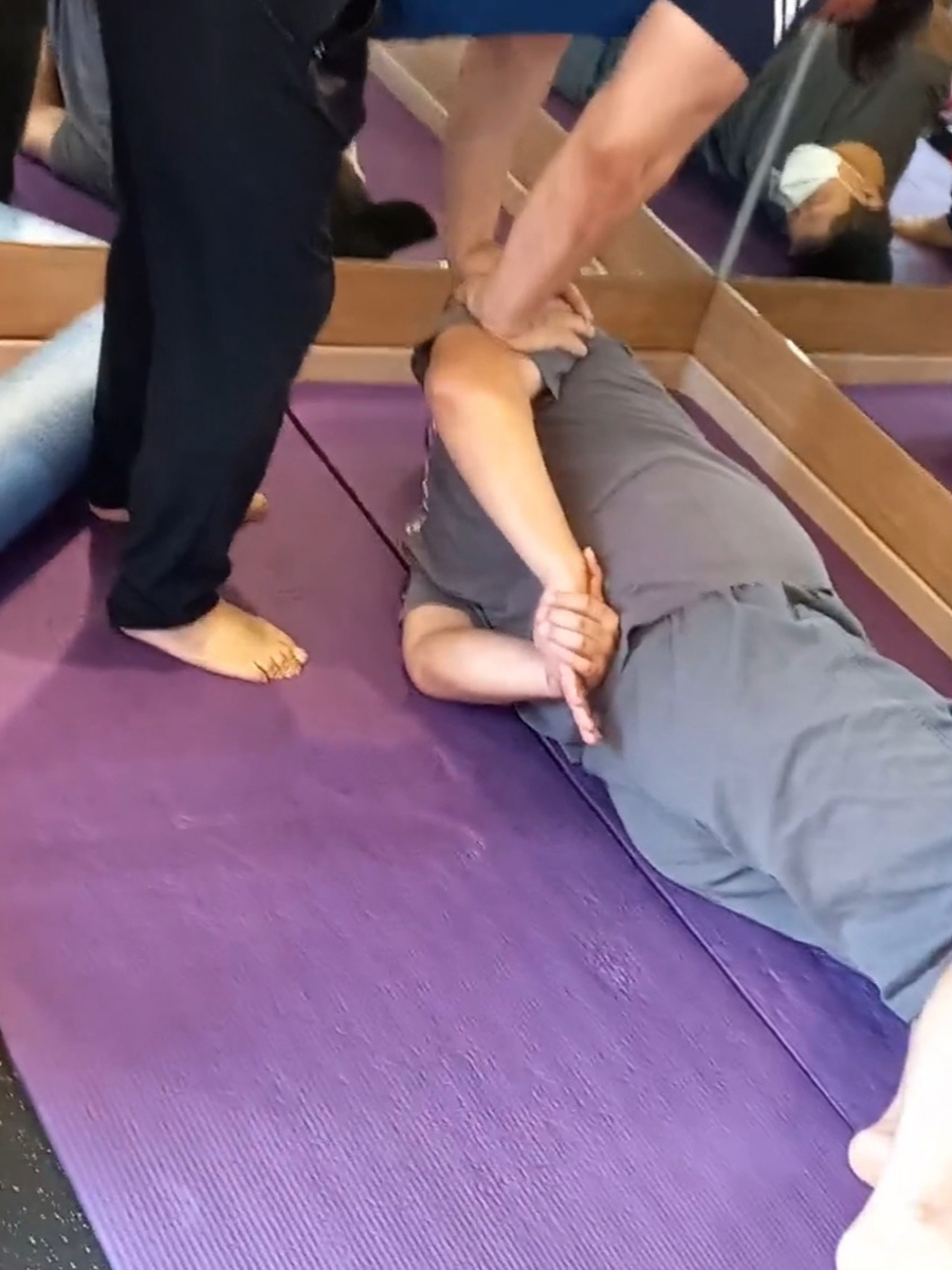 바르게 자라요.수원체형교정수원요통 21