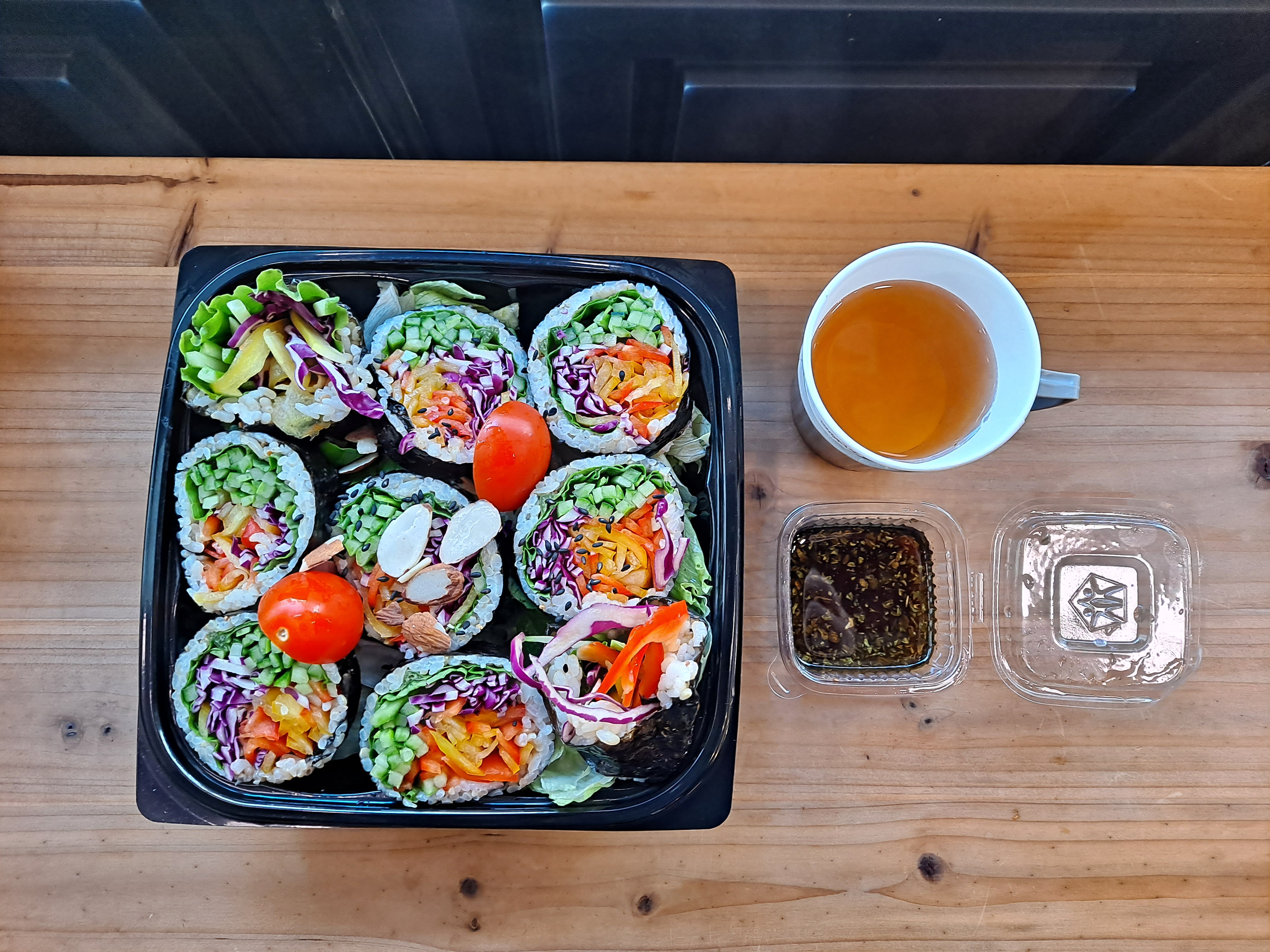  아사아삭 신선함을 먹다, 샐러드김밥(Salad Gimbap)