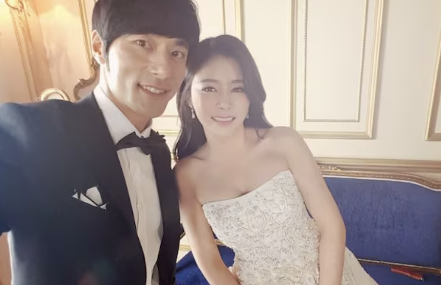 배우 윤주만 아내