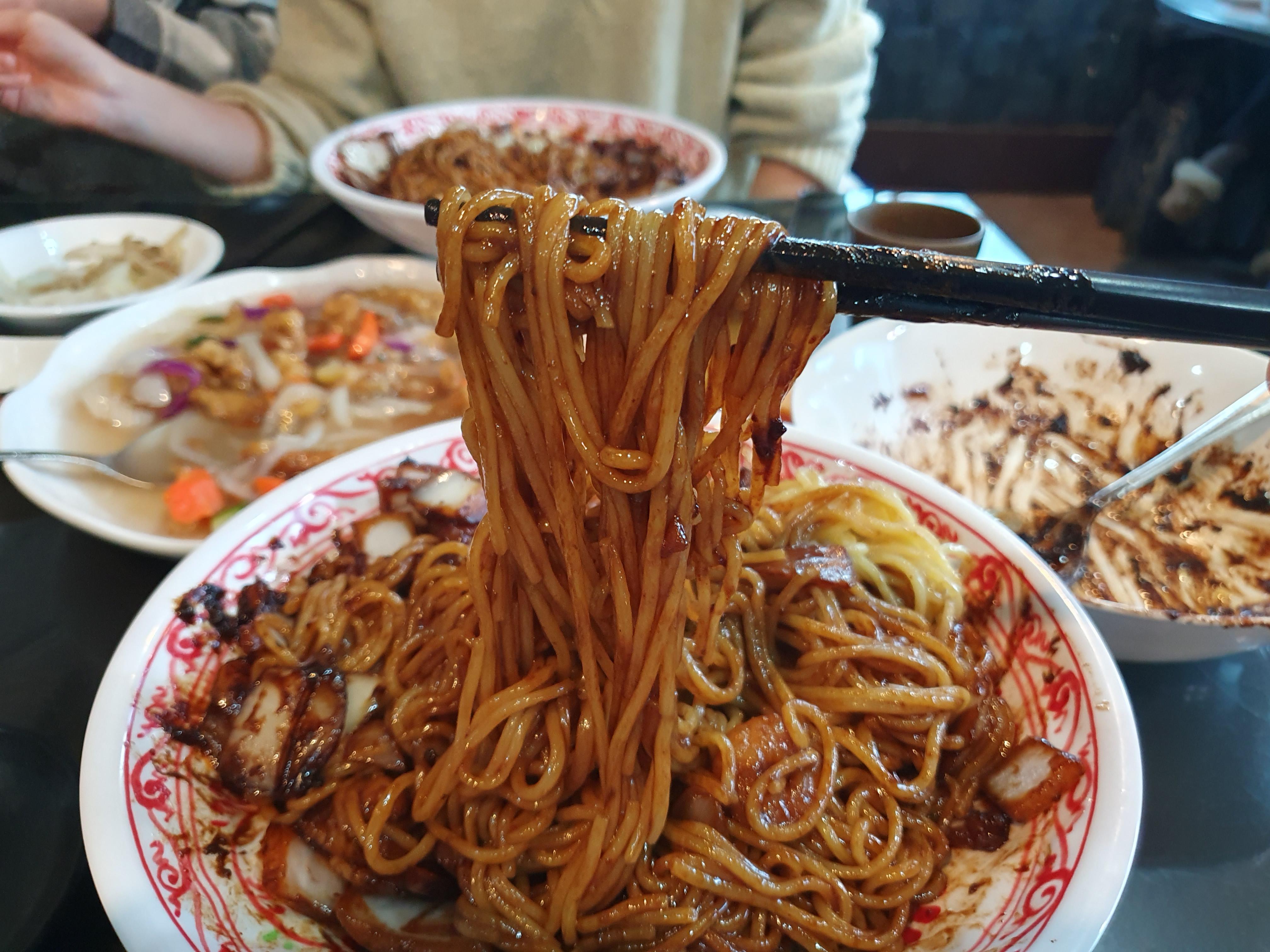 홍춘관 이미지
