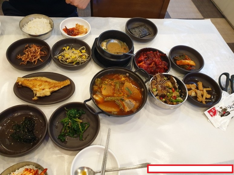  거제도 대명리조트 바로 옆 근처 간장게장&양념게장 무한리필 싱싱게장.