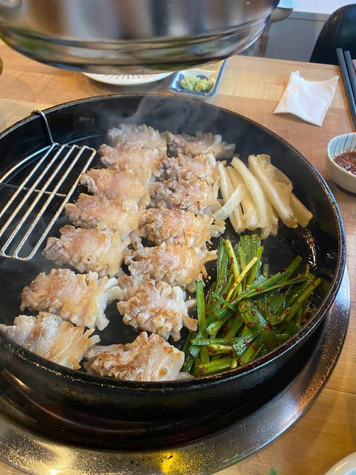  대구 두류동 삼겹살 맛집 눈꽃을 나누다
