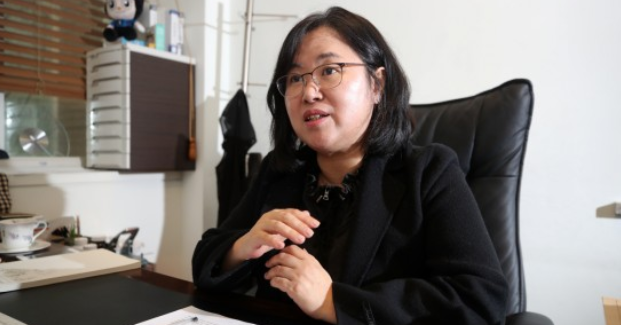  권경애 나이 및 프로필(전광훈 어둠의 대깨문, 추미애 민주당의 전광훈 비판)