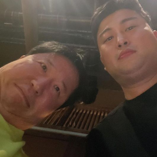  김호중, 군복무 중 알린 근황! / 인스타 / 노래모음 /프로필