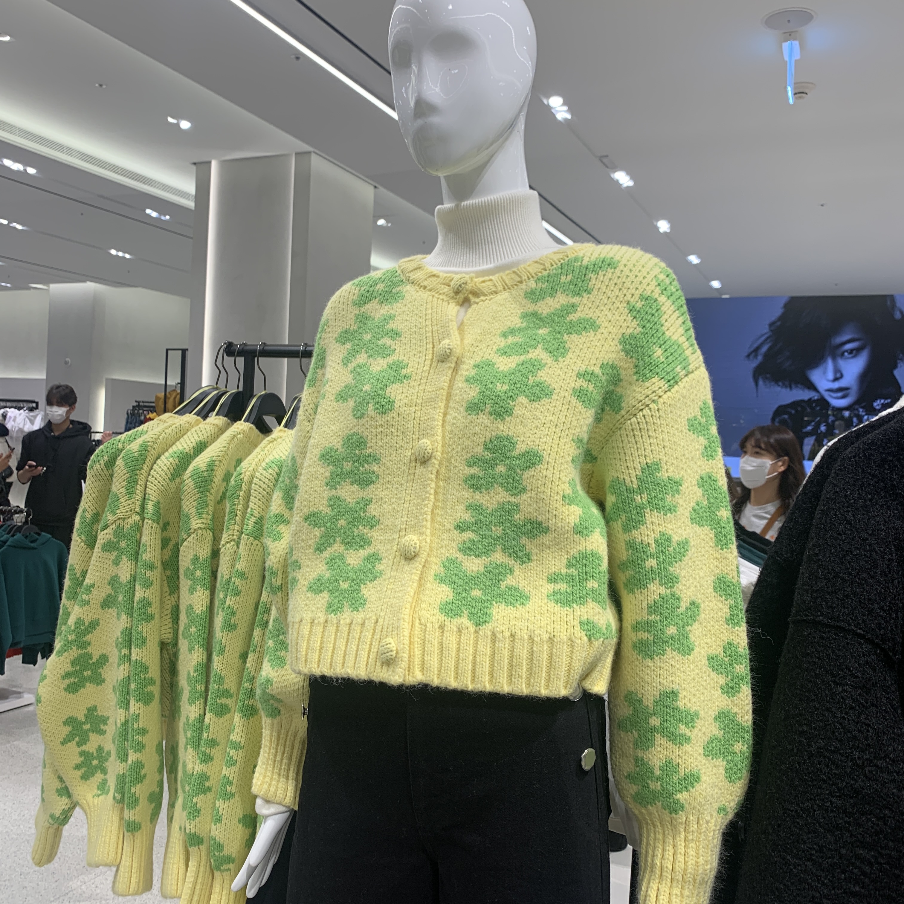 자라(ZARA) 윈터 세일템 구경(뒷북주의)