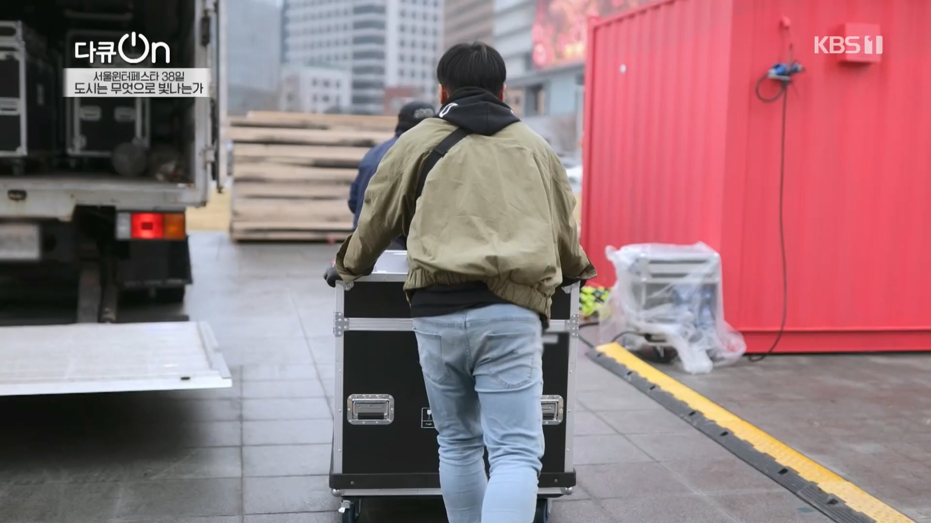 다큐 On.E239.240217p.H264-F1RST.mp4_20240218_172327.545.jpg