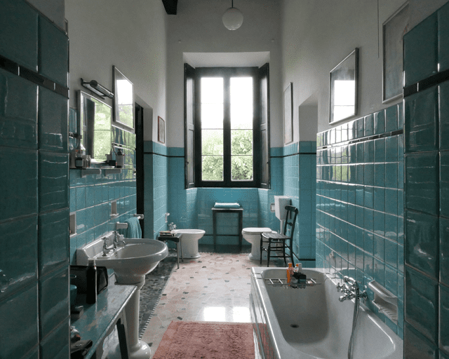 콜미바이유어네임 화장실