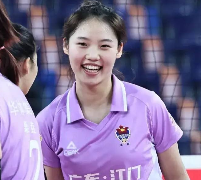 김연경 중국여자배구 선수 1차 리그 최다 득점 순위 TOP10. 1위 천페이얀, 3위 두안팡 등. 김연경 중국여자배구 선수 1차 리그 최다 득점 순위 TOP10. 1위 천페이얀, 3위 두안팡 등.