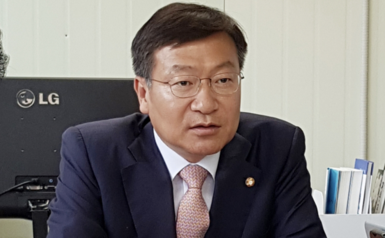  정점식 의원 고향 재산 나이 학력 프로필 (검사 출신)
