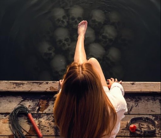 죽음의 호수 스틸컷