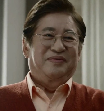  김용건 여자친구 이슈가 되는이유는?!