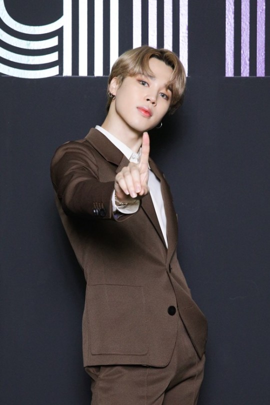  방탄소년단 지민 '핫100' 1위 후 3시간 울다 잠들어, 알고보니 귀여운 울보~