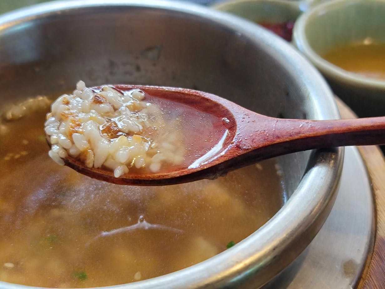 압구정-로데오-솔솥-누룽지-한수저-사진