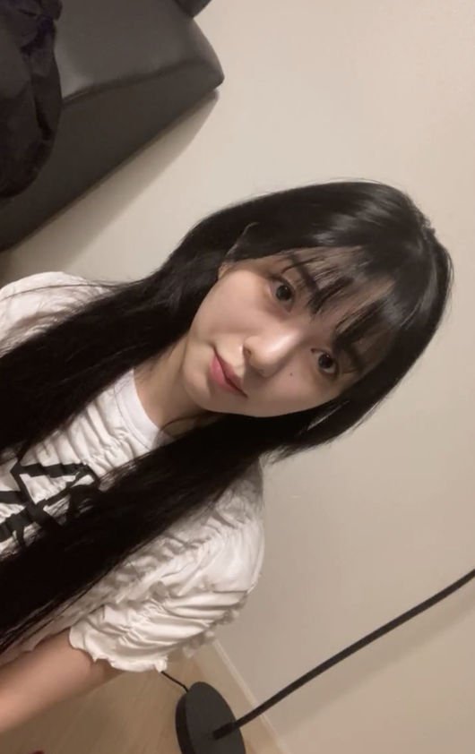  권민아, 성관계 멤버 실명 폭로→자숙 선언 "숨 쉬는 것도 죄송"