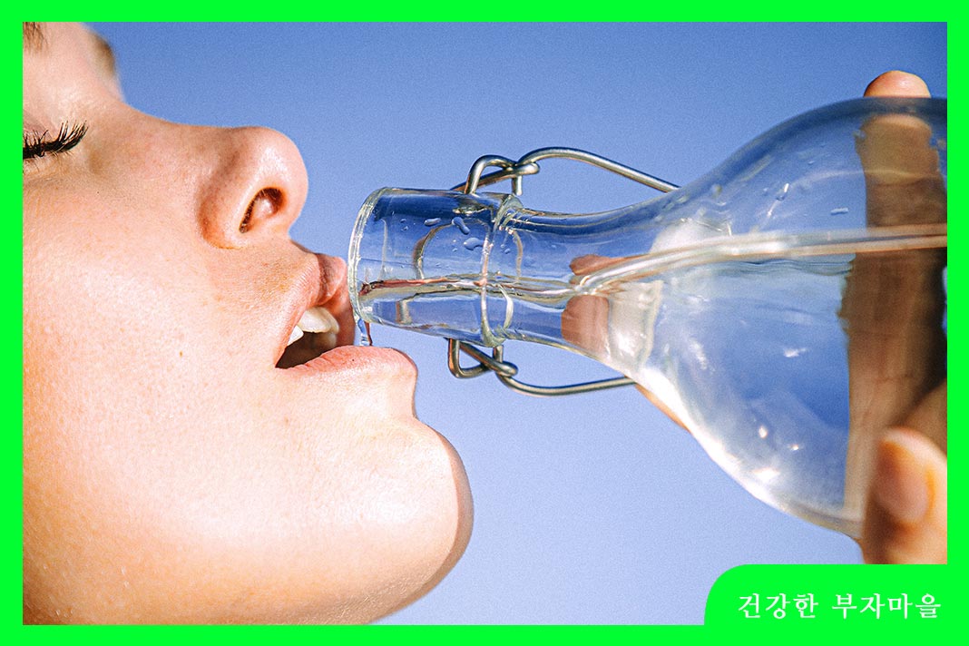 혈당 낮추는 방법 - 물 자주 마시기