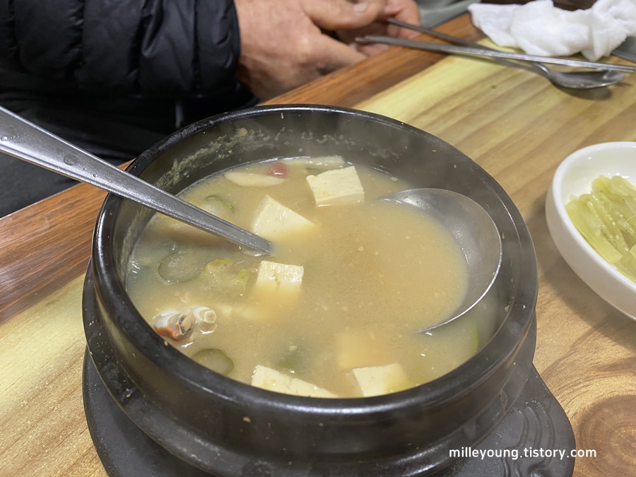 Gukbinsutbuljangeogui (국빈숯불장어구이) 2