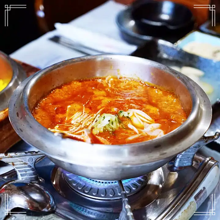 식객 허영만 백반기행 붉은대게 요리 문희경 편 대게 게짜박이 두부게살찜 울진 맛집 소개