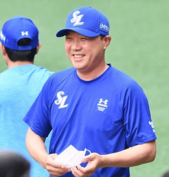 활짝-웃는-박진만-감독