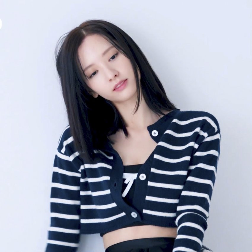  우주소녀 보나 화보촬영 움짤 gif
