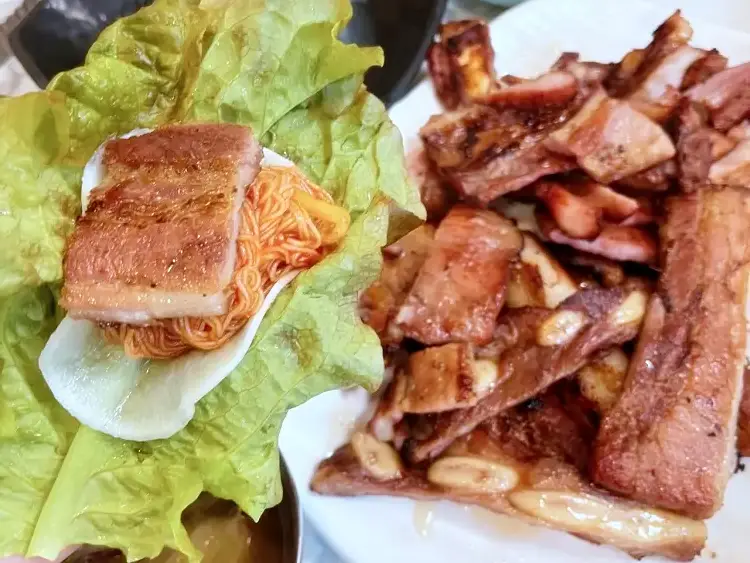 하루 최대 손님 2천명 불맛의 최고봉 숯불 돼지 갈비 전남 담양 맛집 식당 방송 업체 가게 정보