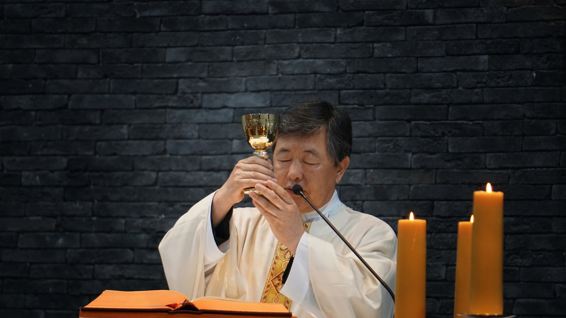 img.jpg