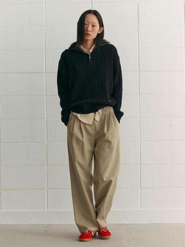시엔느 Classic Zip-Up Knit