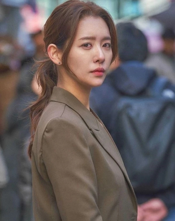  '더글로리' 배우 차주영, 이렇게 우아한데...누구길래? 과거 작품까지 재조명되며 반응 폭발