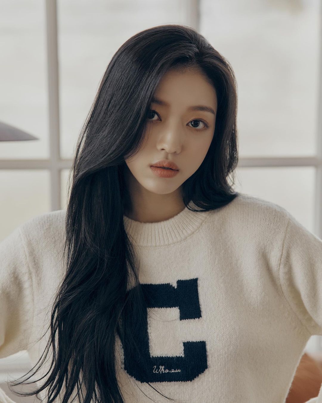  오마이걸 유아 후아유 화보 사진