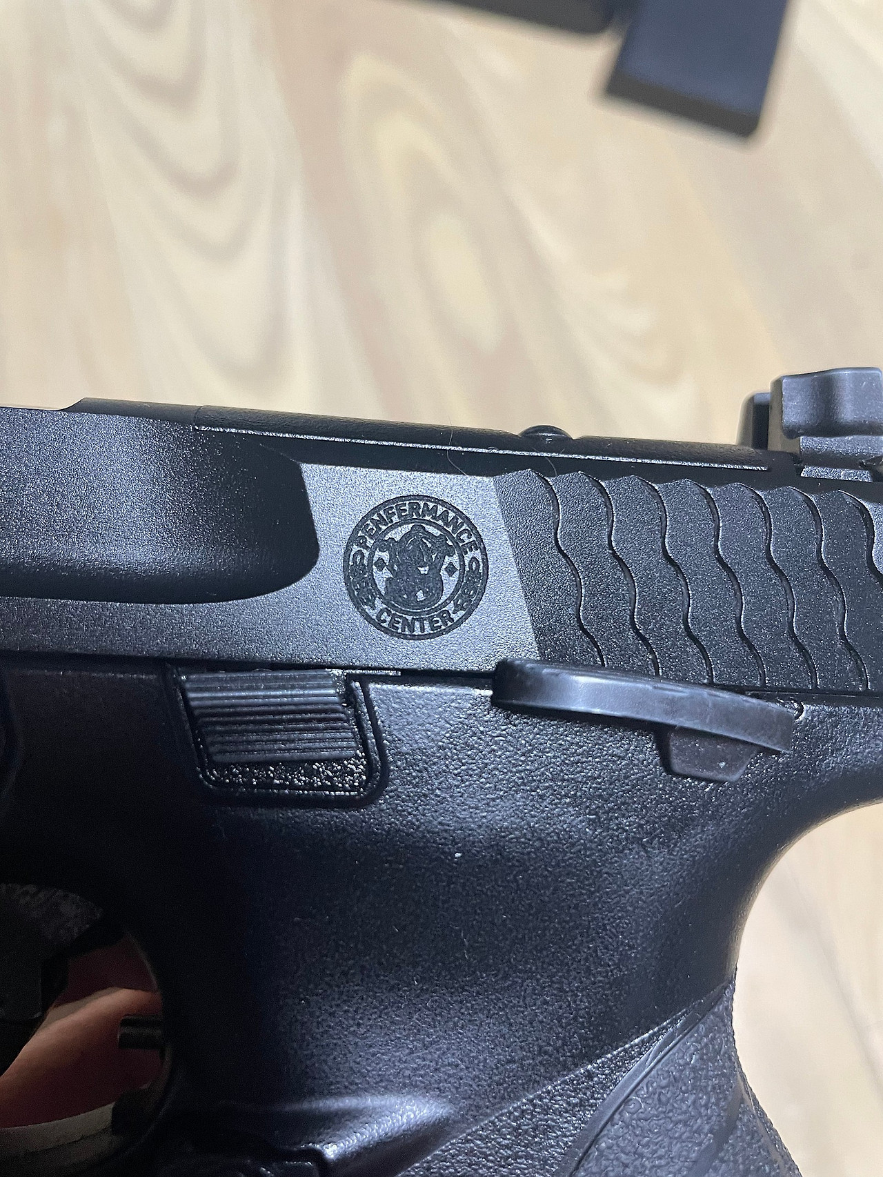 m&p9L