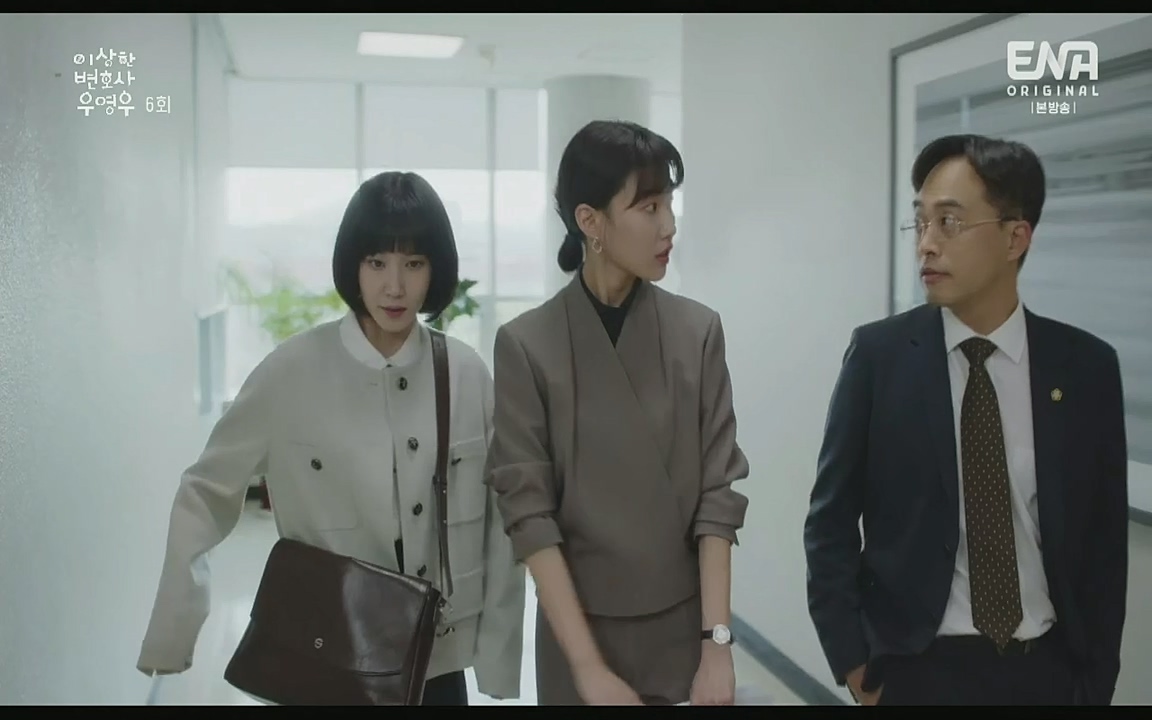 이상한 변호사 우영우.E06.220715p-Glory.mp4_20220813_153001.443.jpg