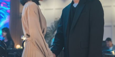  '작은 아씨들' 김고은·위하준 갈등 예고…공조 수 틀리나 / 배우 진선규 아내 박보경 '작은 아씨들' 악역 맡았다...나이 프로필 화제 / '작은 아씨들' 김고은, 김미숙 장례식 등장한 엄지원에 "..