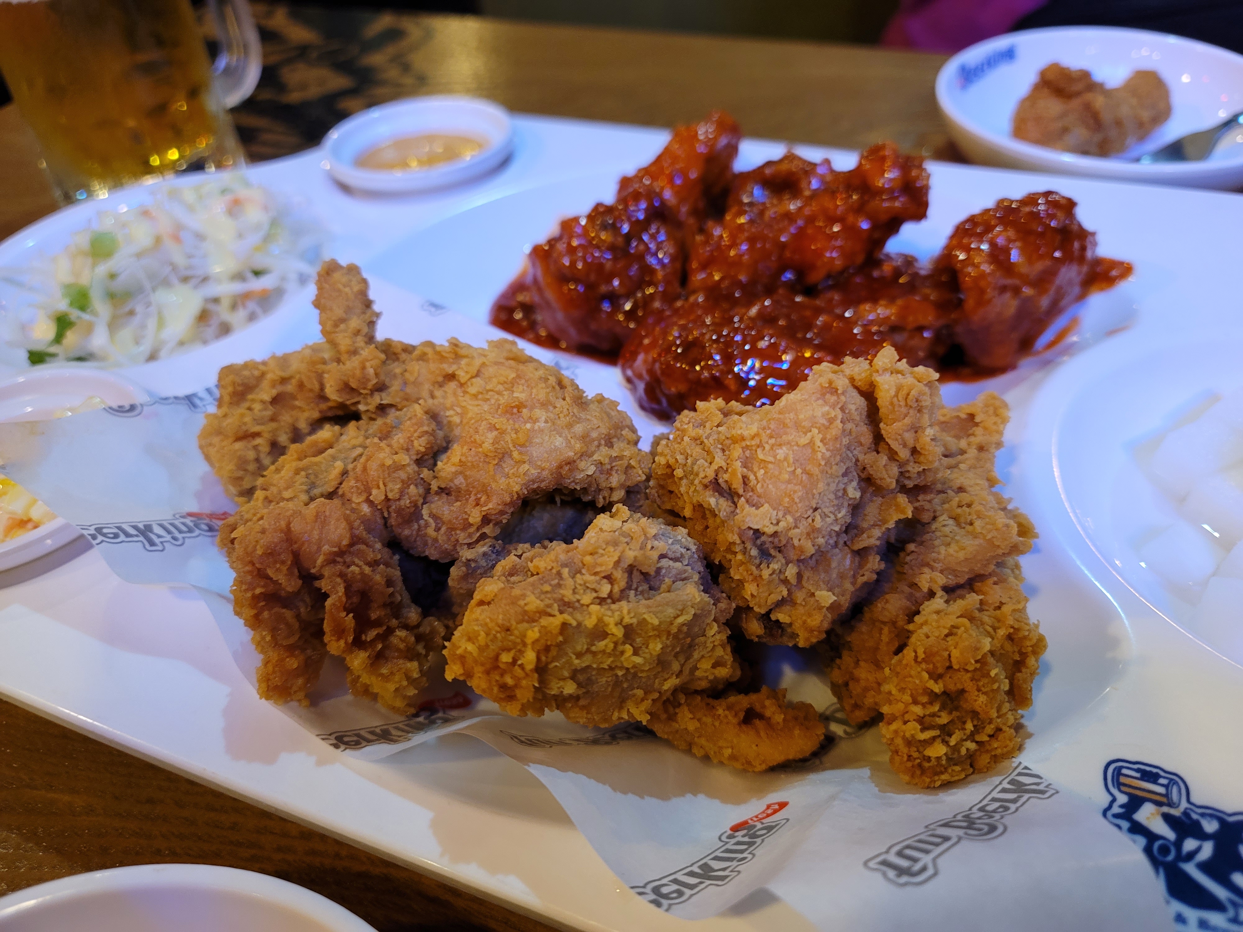  의왕 맛집 | 동네 사랑방 같은 프리미엄 비어카페, 펀비어킹 feat. 치킨맛집