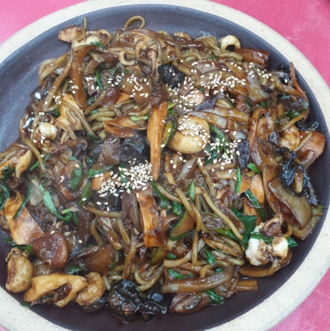  2tv 생생정보 오늘맛집 정보 11월 18일 무쇠짬뽕 삼채짬뽕&불고기짜장면