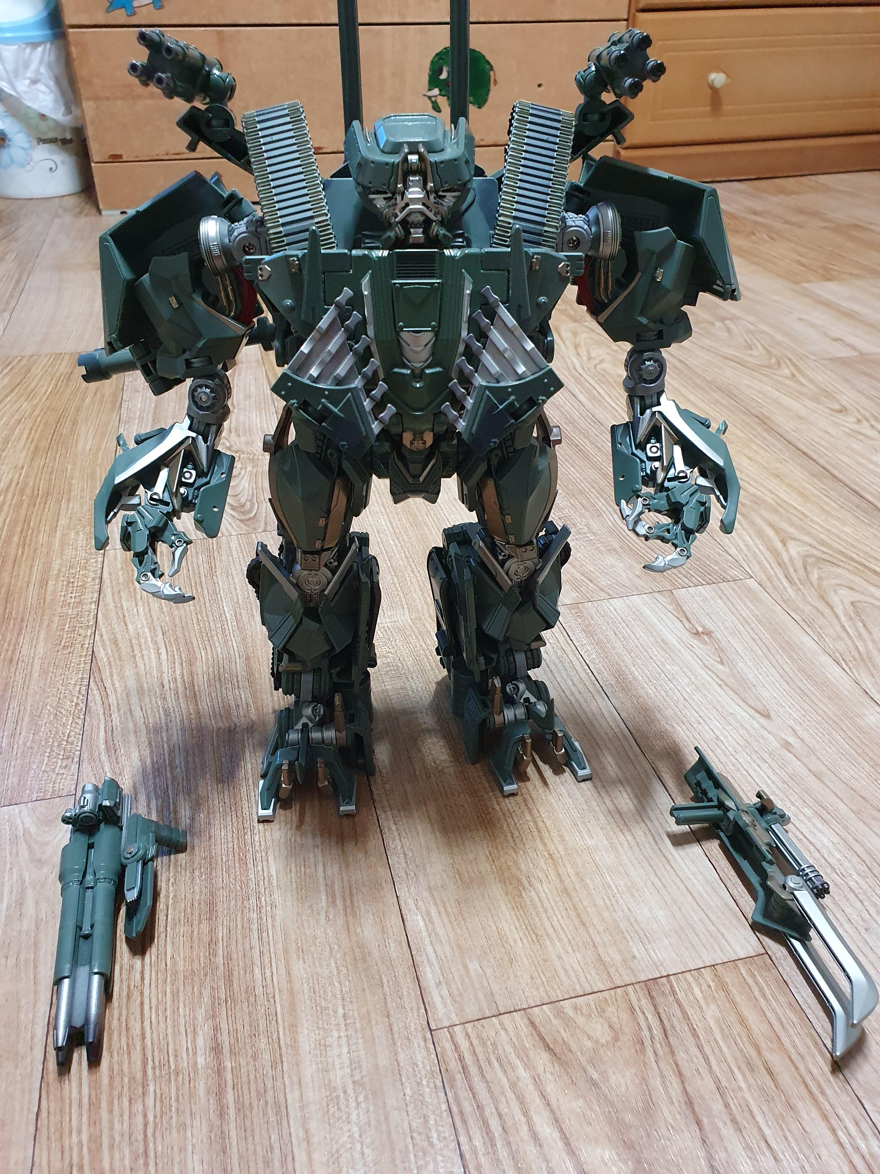  블랙맘바 LS10 브라울
