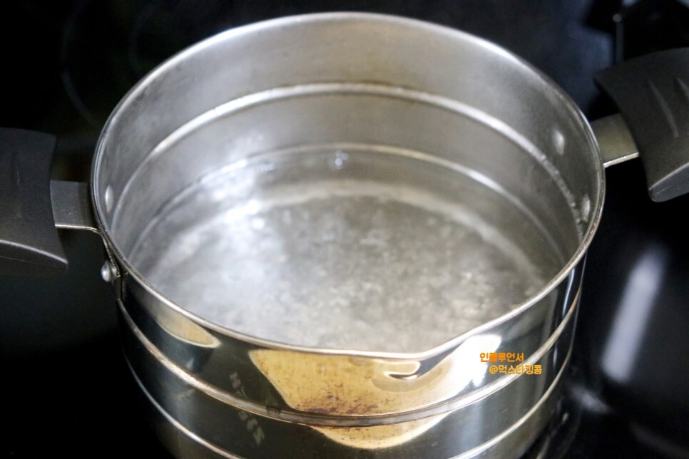불닭볶음면 최고의 조합! 유퀴즈 콘치즈불닭볶음면 만들어봤어요. 불닭볶음면 최고의 조합! 유퀴즈 콘치즈불닭볶음면 만들어봤어요.