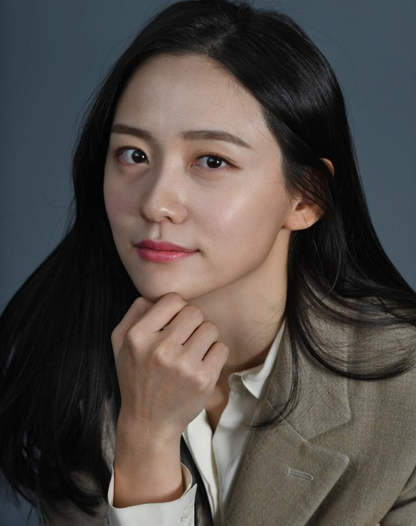 박지현 배우 나이 프로필 키 인스타 화보 금수저 집안 과거 실물 출연작 mbti